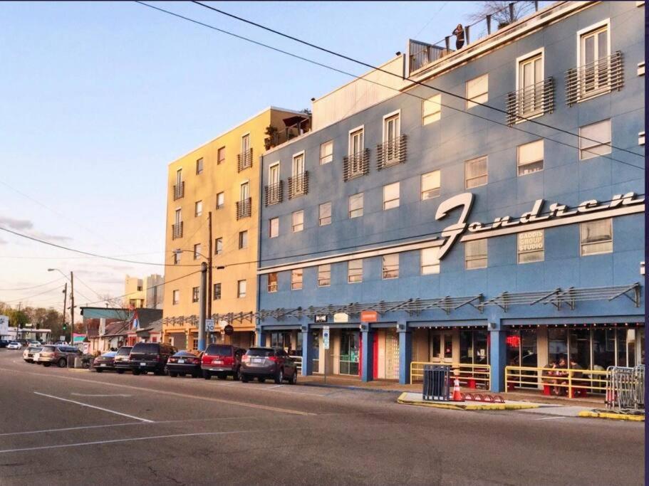 Short Walk To Jsu Stadium, Hospitals, And Bars In Fondren Jackson Exterior photo